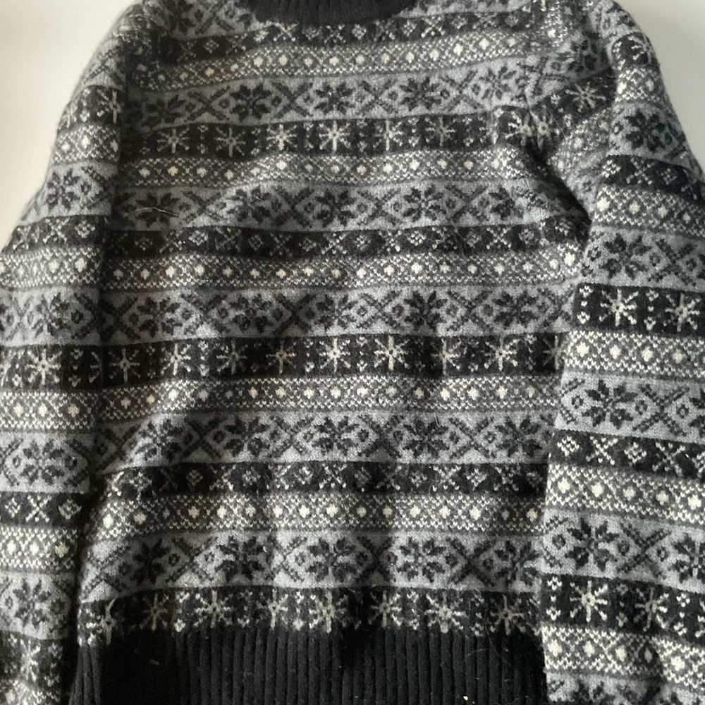 Vinyard vines  grandpa sweater